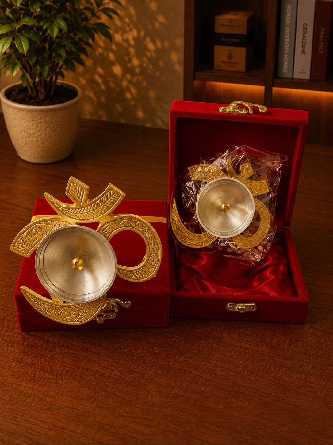Om Pooja Diya – Set of 2, both diyas shown